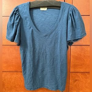 Nation V-Neck Tee Shirt, size small